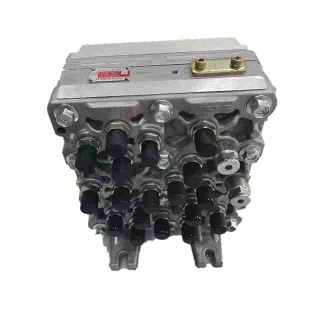 yiiさん　専用 Factory Price Excavator Parts Genuine 4694906 Hitachi Fuel